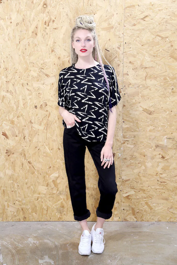 Abstract Black 80s Print T Shirt