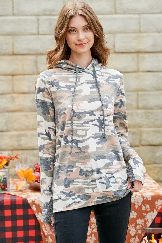 CAMOUFLAGE PRINTED HOODED TOP