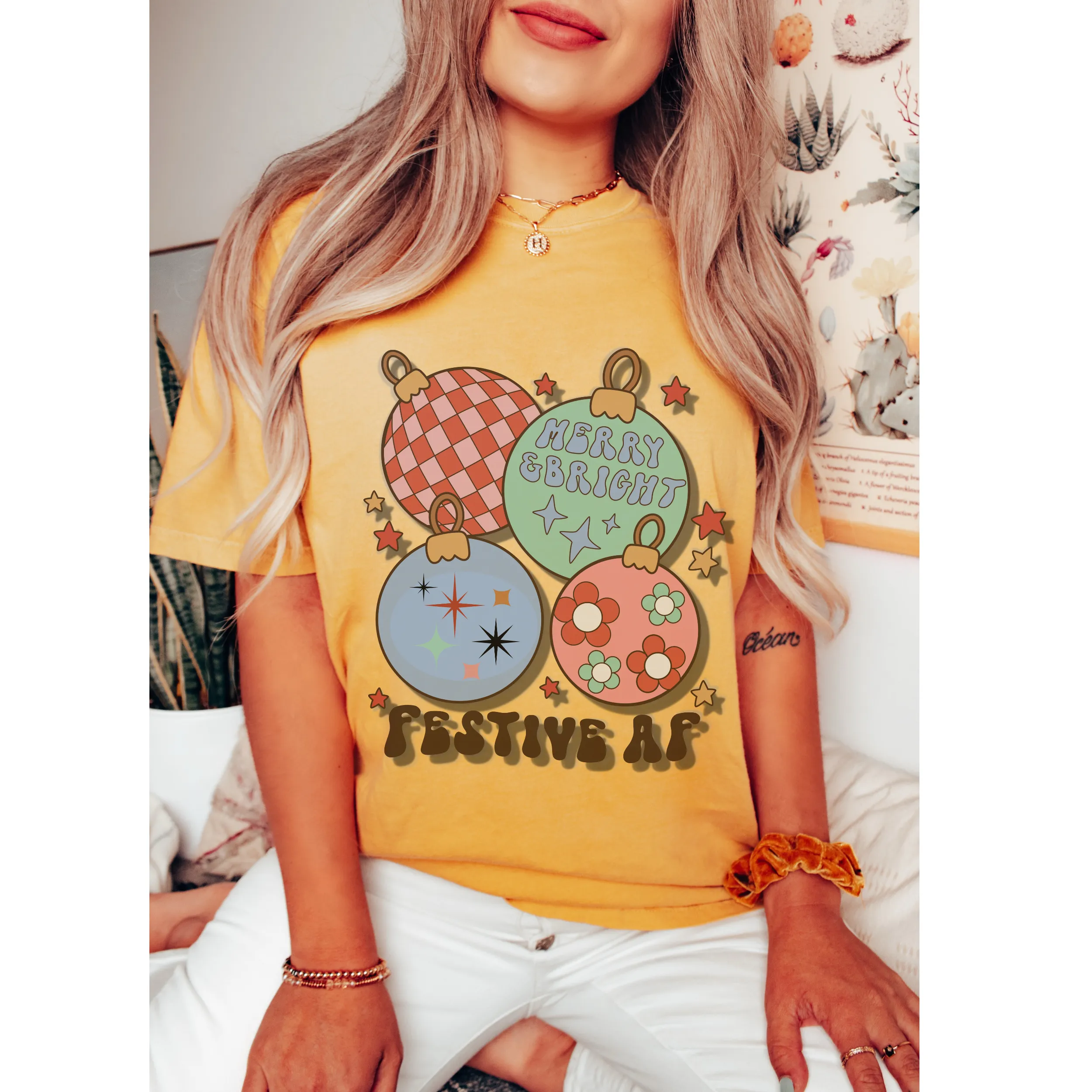 Christmas T-Shirt Women's Funny Festive AF Garment-Dyed Comfort Colors® Pretty Colors Retro Christmas Ornaments Design Trendy T-Shirt