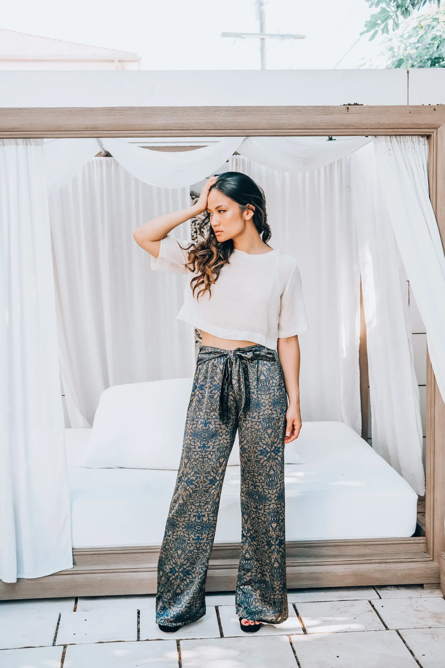 Foliage Print Wide Leg Pants