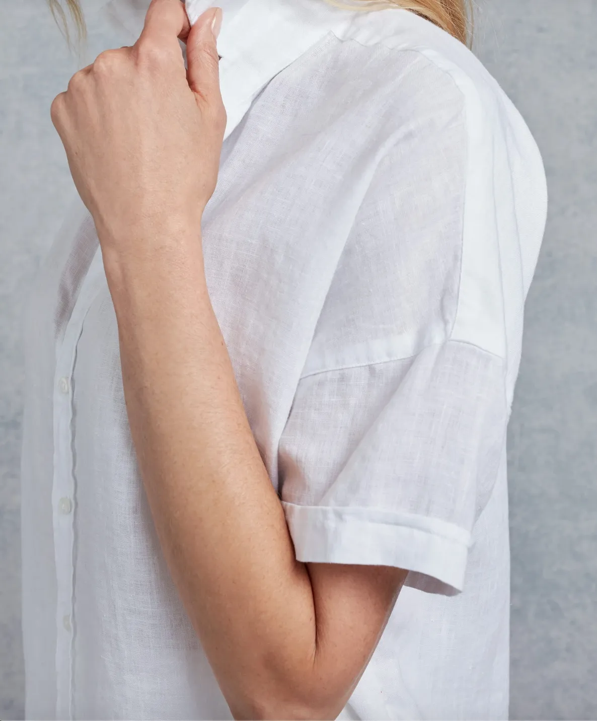 Frank & Eileen - Women's Rose S/S Button Down in White Linen