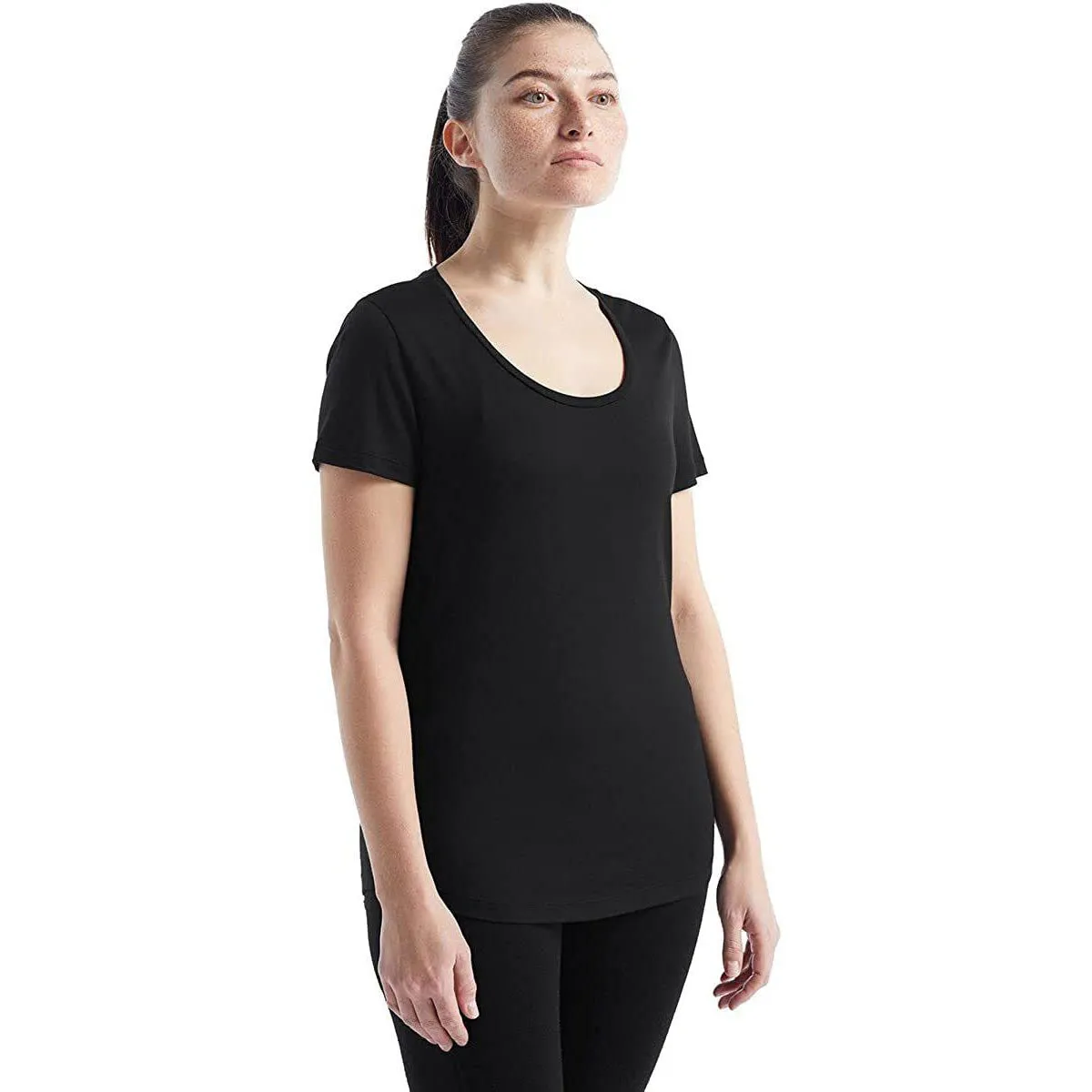 icebreaker Women's Sphere II Short-Sleeve Scoop Shirt