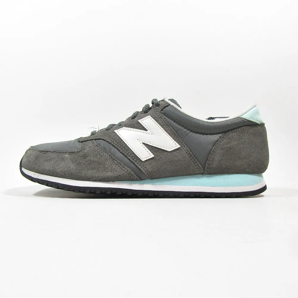 NEW BALANCE Arthletic Shoes