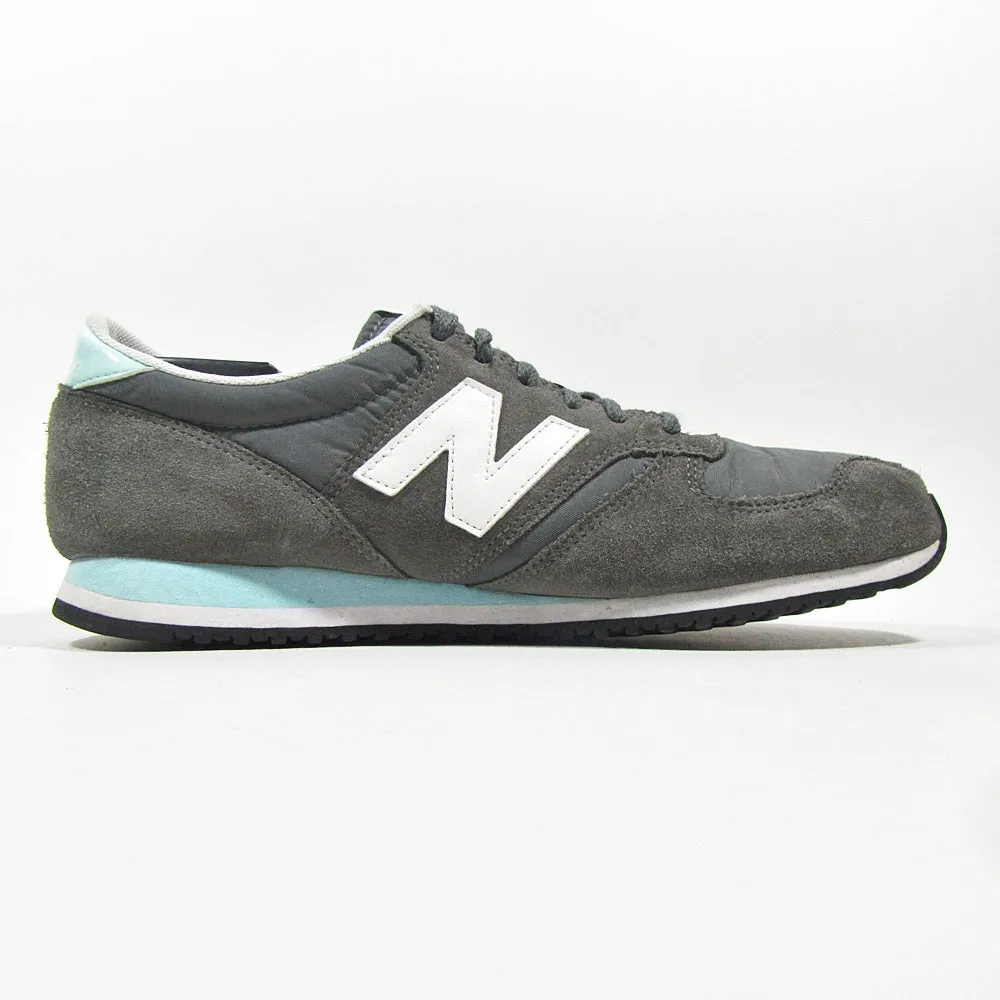 NEW BALANCE Arthletic Shoes