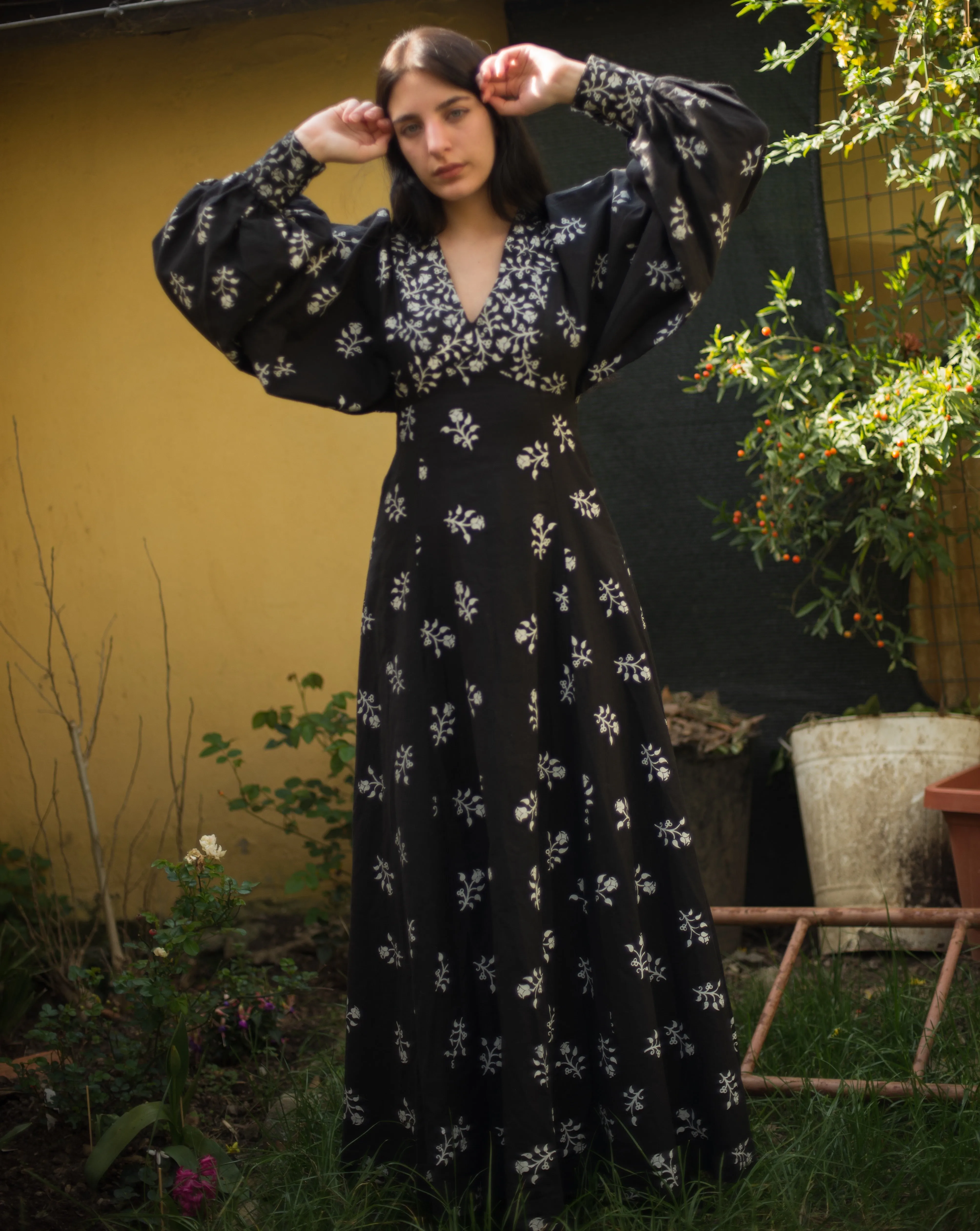 Rare 1970s London Mob barkcloth voluminous sleeve full length maxi dress, s-m