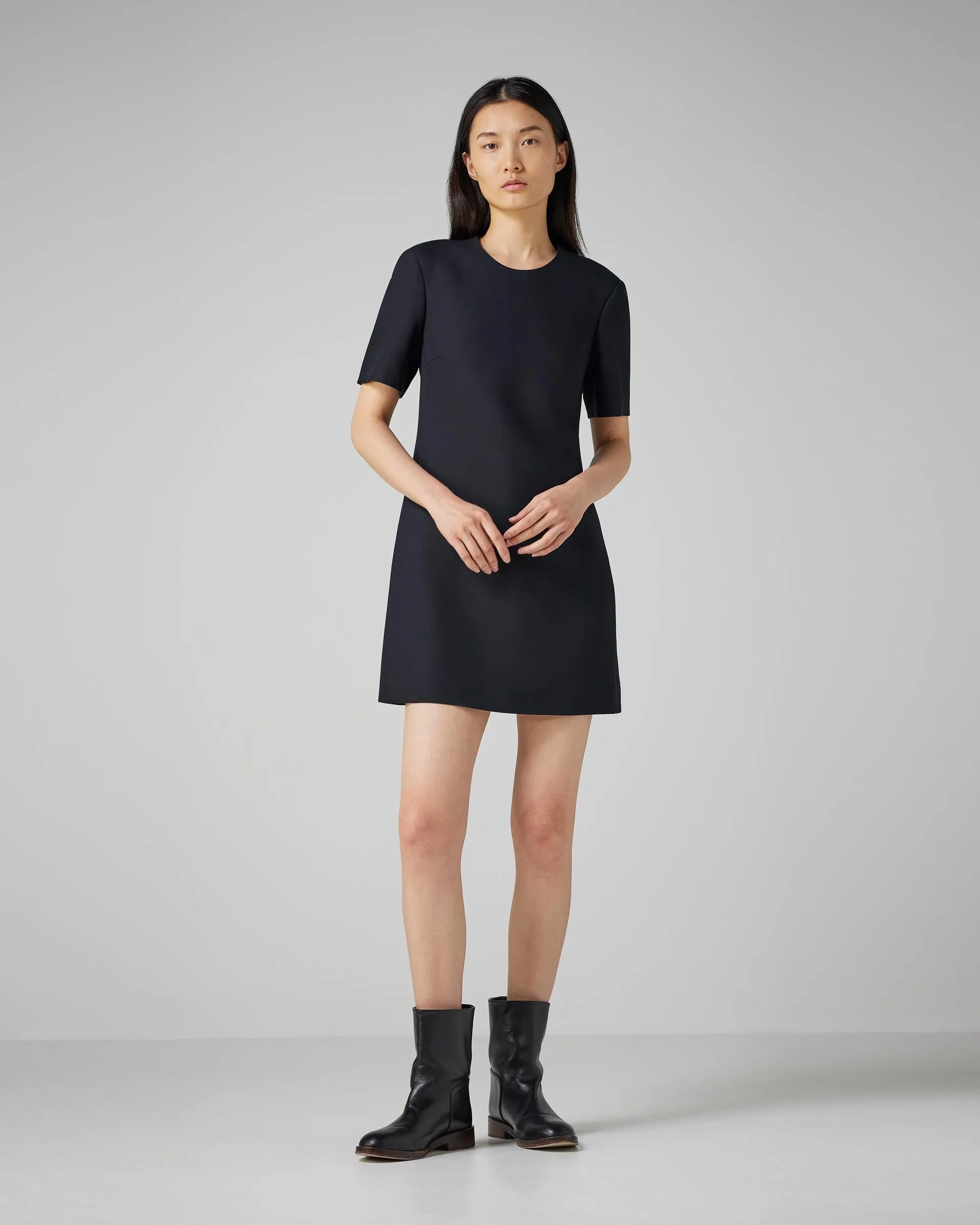 Tabitha Dress in Wool Viscose, Black