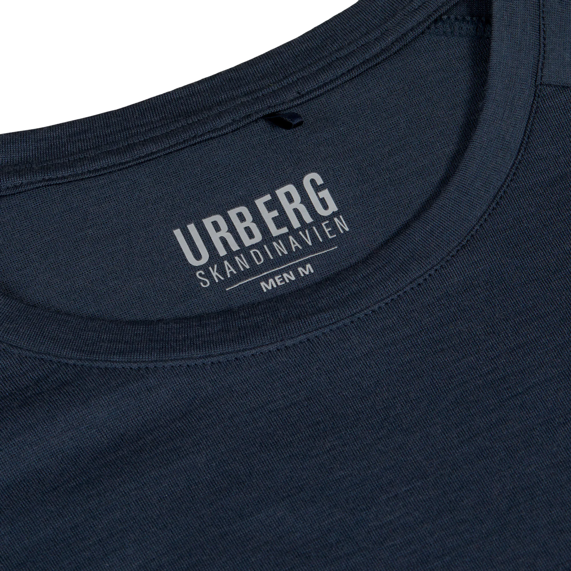 Urberg Lyngen Merino T-shirt Men&#x27;s Midnight Navy | Buy Urberg Lyngen Merino T-shirt Men&#x27;s Midnight Navy here | Outnorth