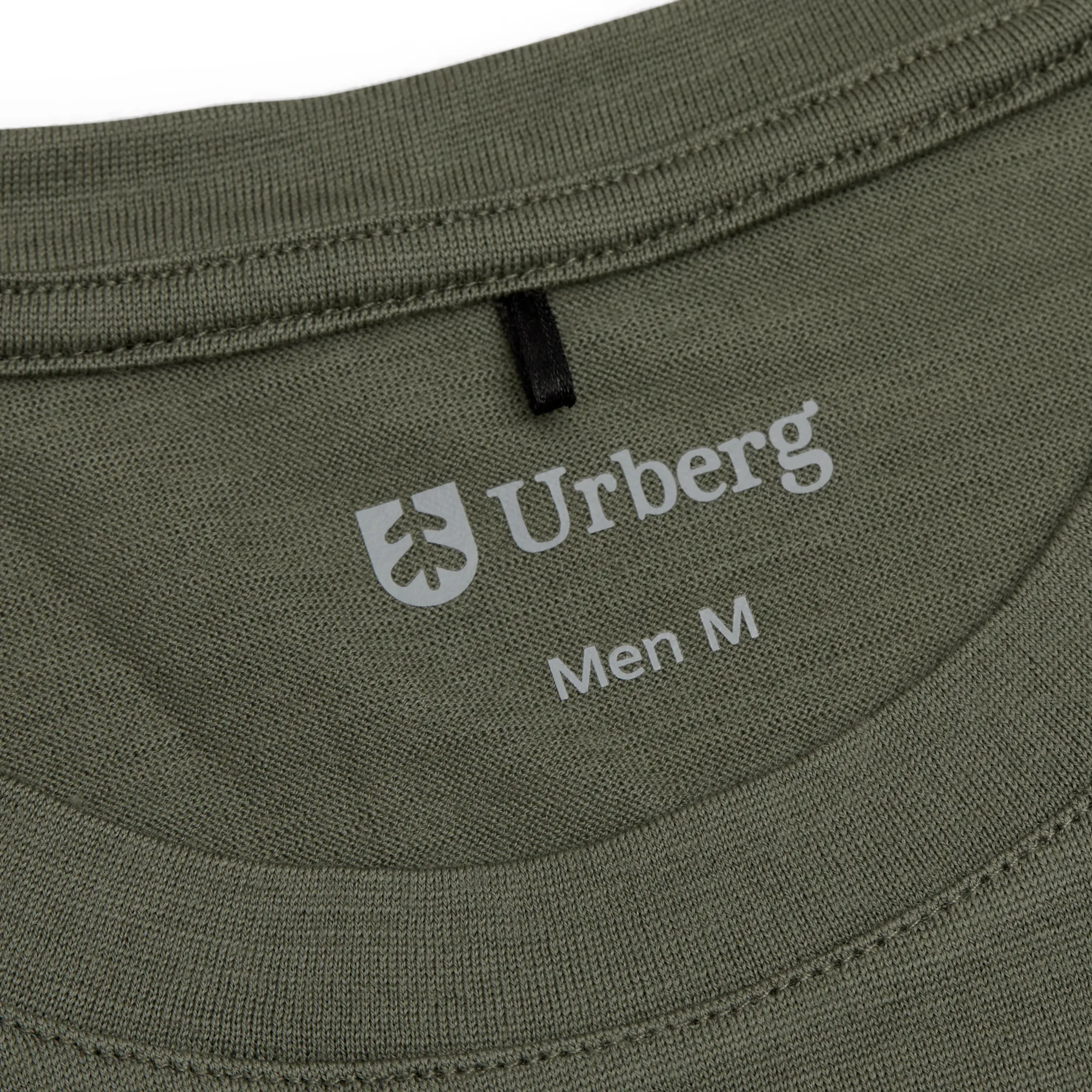 Urberg Men&#x27;s Lyngen Merino T-Shirt 2.0 Deep Lichen Green | Buy Urberg Men&#x27;s Lyngen Merino T-Shirt 2.0 Deep Lichen Green here | Outnorth