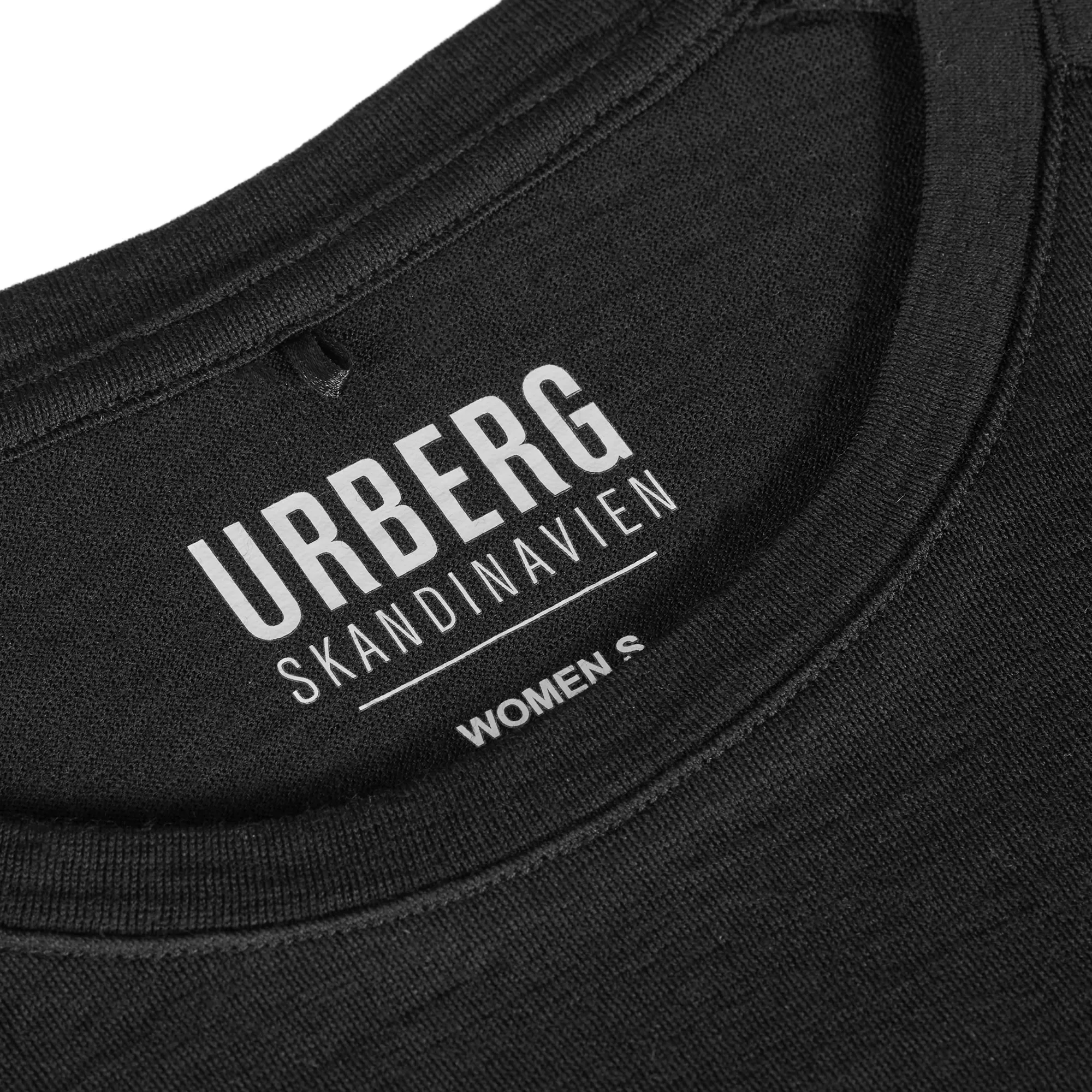 Urberg Women&#x27;s Lyngen Merino T-Shirt 2.0 Black Beauty | Buy Urberg Women&#x27;s Lyngen Merino T-Shirt 2.0 Black Beauty here | Outnorth