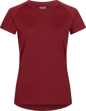 Urberg Women&#x27;s Lyngen Merino T-Shirt 2.0 Cabernet | Buy Urberg Women&#x27;s Lyngen Merino T-Shirt 2.0 Cabernet here | Outnorth