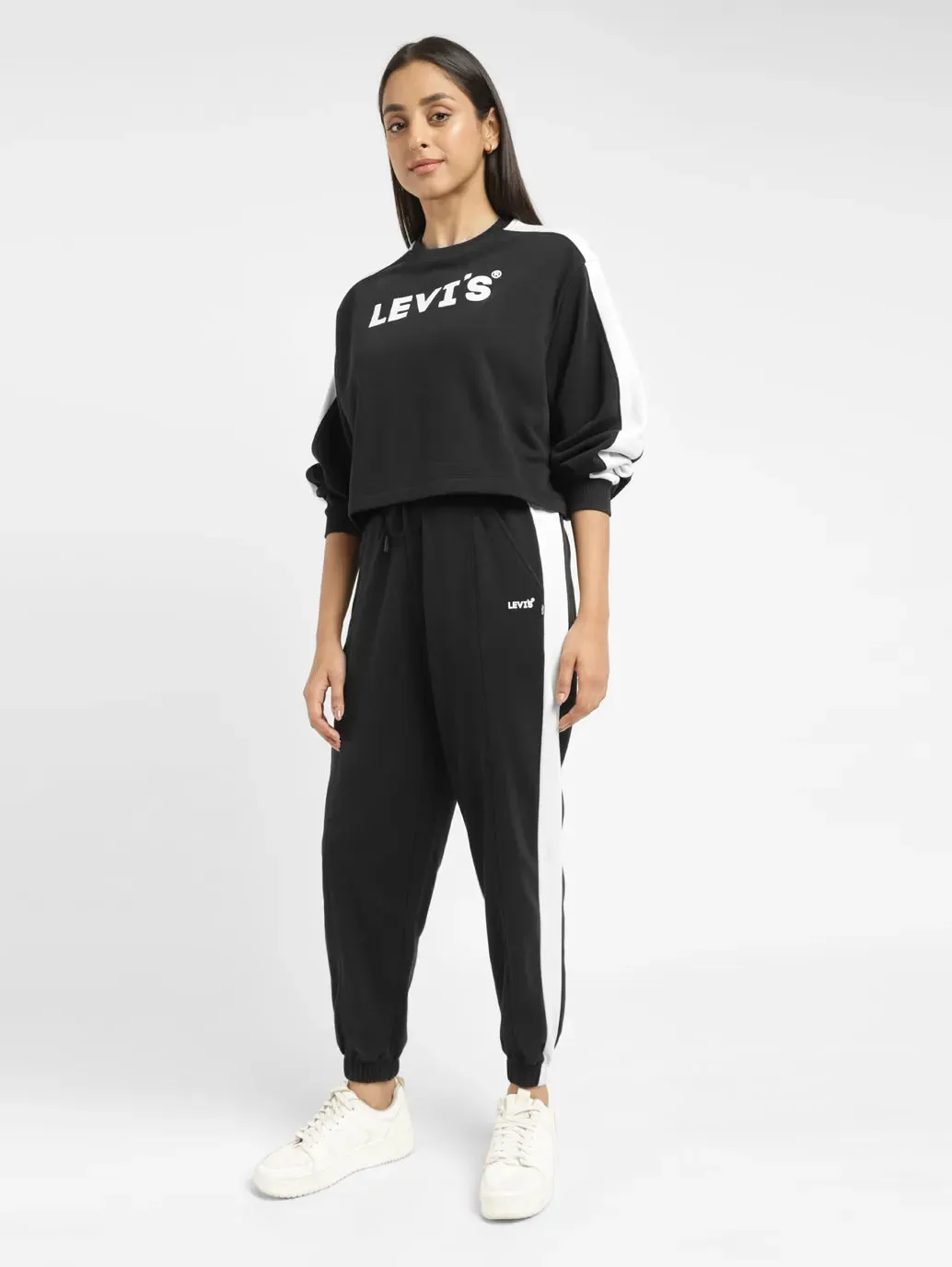 Women's High Rise Black Regular Fit Joggers